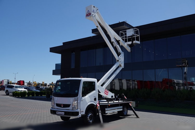 Renault MAXITY 110 DXI / ZWYŻKA 20 METRÓW / PODNOŚNIK KOSZOWY CELA TP20 / KOSZ 2 OSOBOWY - 250 KG / 42 000 KM / PO KONTRAKCIE SERWISOWYM  zdjęcie 4