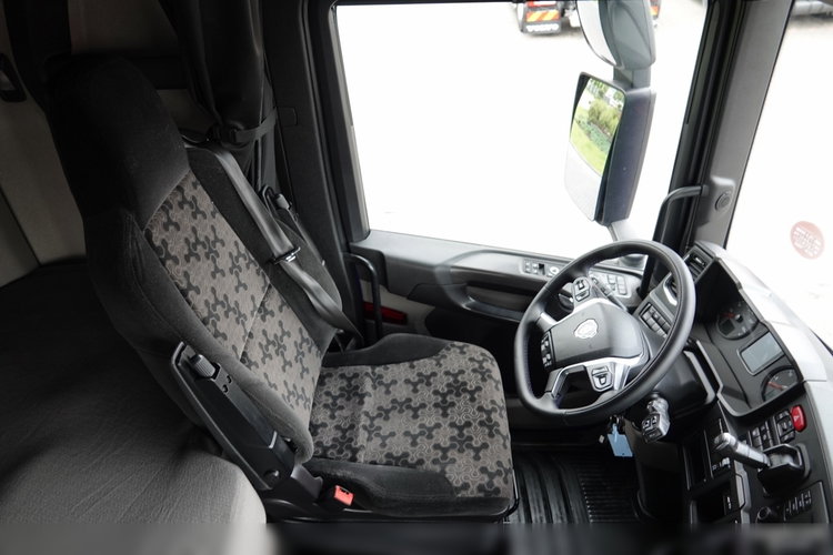 Scania R 450 / RETARDER / HYDRAULIKA / KLIMA POSTOJOWA / 2020 ROK / PO KONTRAKCIE SERWISOWYM zdjęcie 28