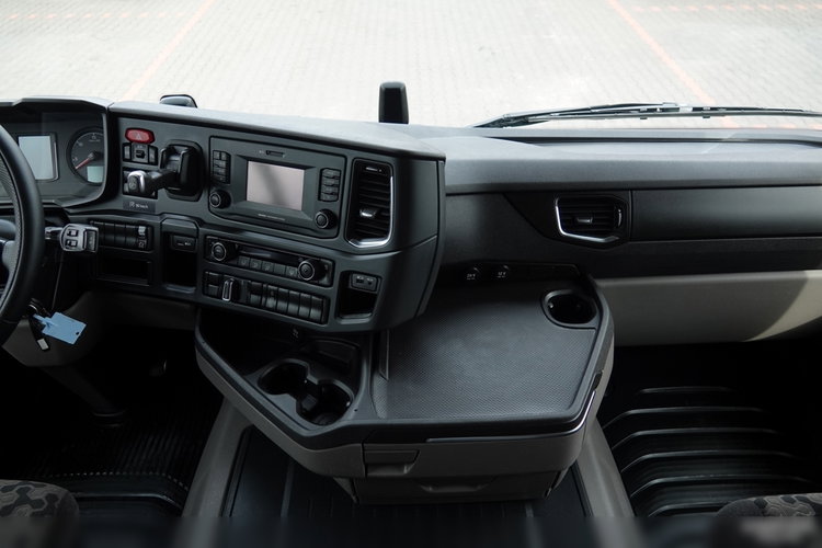 Scania R 450 / RETARDER / HYDRAULIKA / KLIMA POSTOJOWA / 2020 ROK / PO KONTRAKCIE SERWISOWYM zdjęcie 32