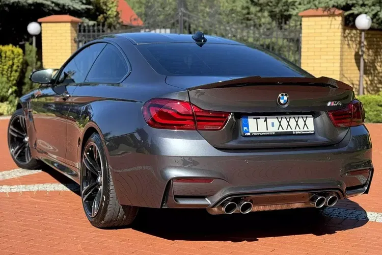 BMW m4 zdjęcie 16