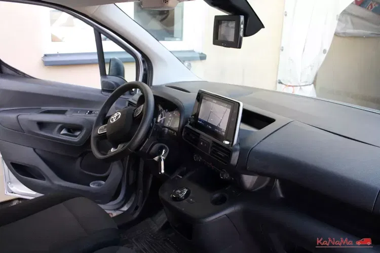Toyota Proace City zdjęcie 2