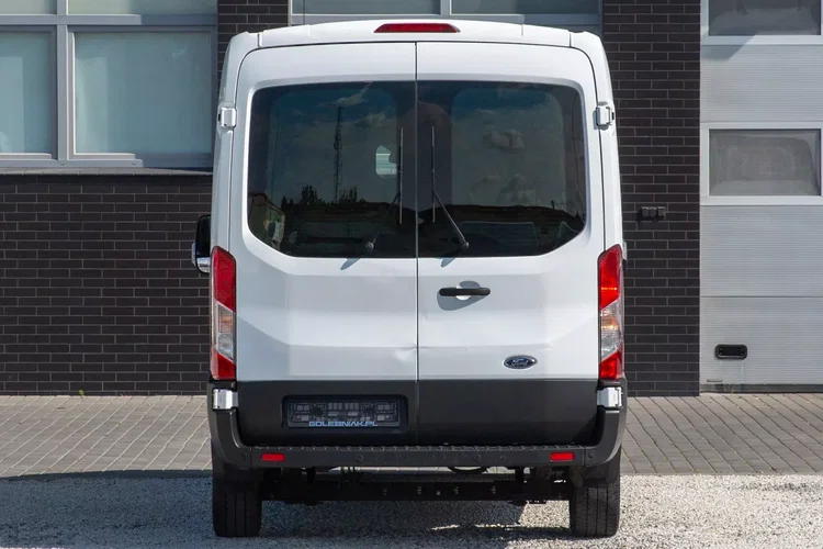 Ford Transit L2H2 ŚREDNI zdjęcie 5