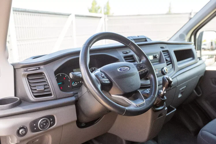 Ford Transit L2H2 ŚREDNI zdjęcie 10