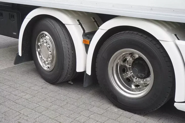 Scania R500 / Chłodnia Lecapitaine / Carrier Supra 950 / 3. oś skrętna zdjęcie 13