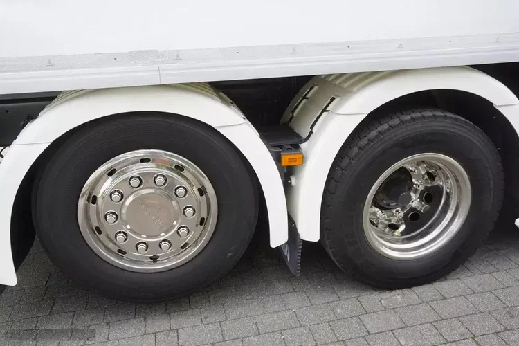 Scania R500 / Chłodnia Lecapitaine / Carrier Supra 950 / 3. oś skrętna zdjęcie 14