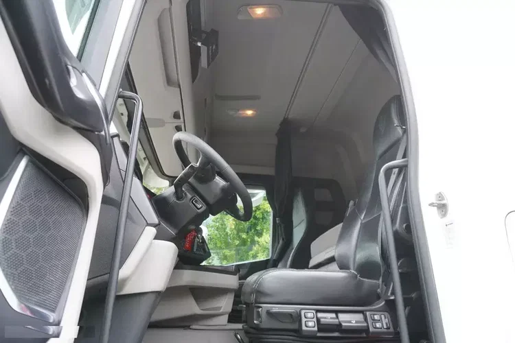 Scania R500 / Chłodnia Lecapitaine / Carrier Supra 950 / 3. oś skrętna zdjęcie 17