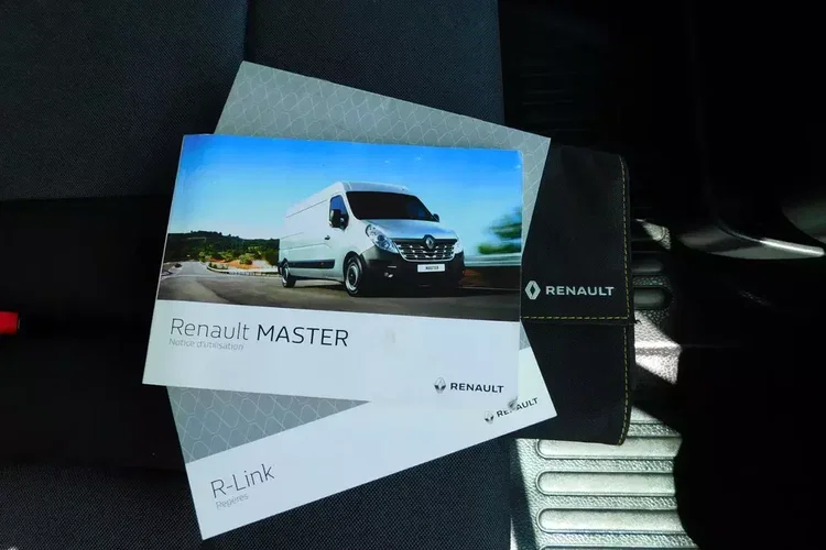 Renault Master zdjęcie 21