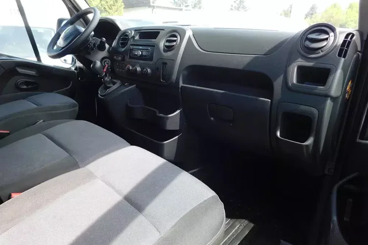 Renault Master zdjęcie 9