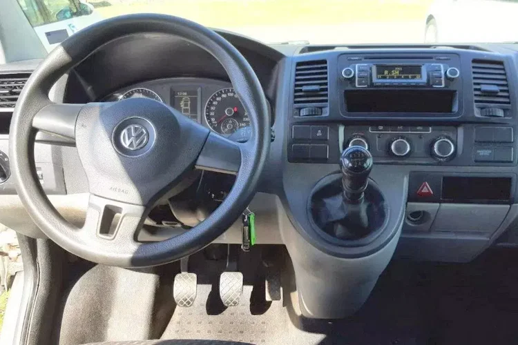 Volkswagen Transporter zdjęcie 7