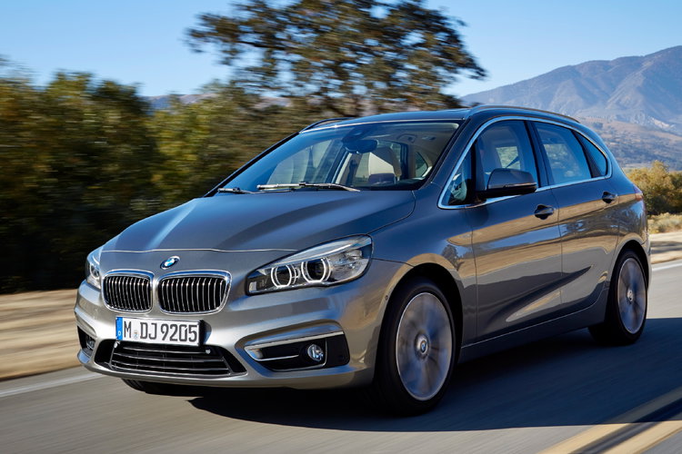 BMW 218i aut zdjęcie 2