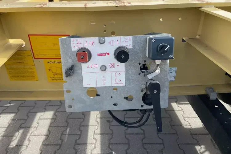 Schmitz SCB S3D/ Podkontnerowa / 20.30.40.45 zdjęcie 7