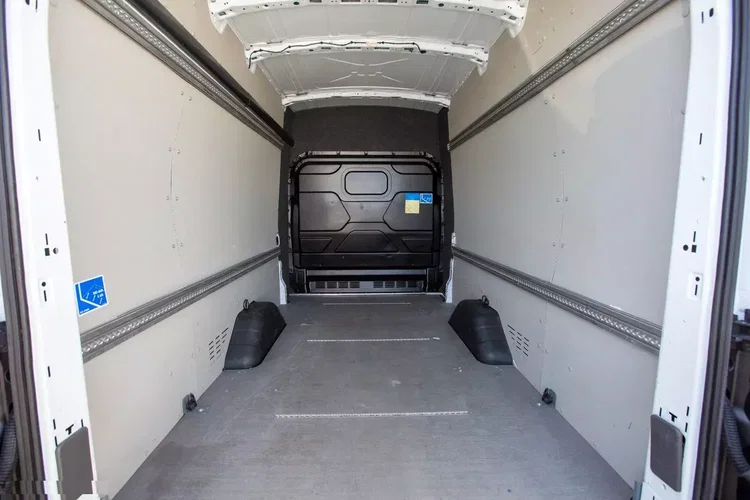 Ford Transit BRYGADOWY 7-OSÓB L4H3 zdjęcie 20