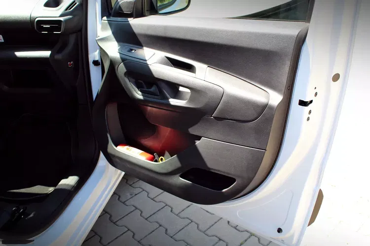 Fiat Doblo L2 Long 5 - osobowy zdjęcie 21