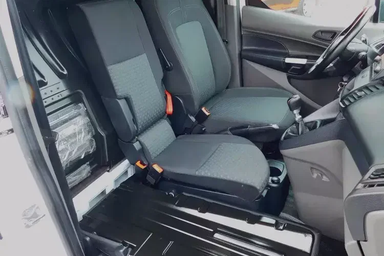 Ford Transit Connect zdjęcie 15