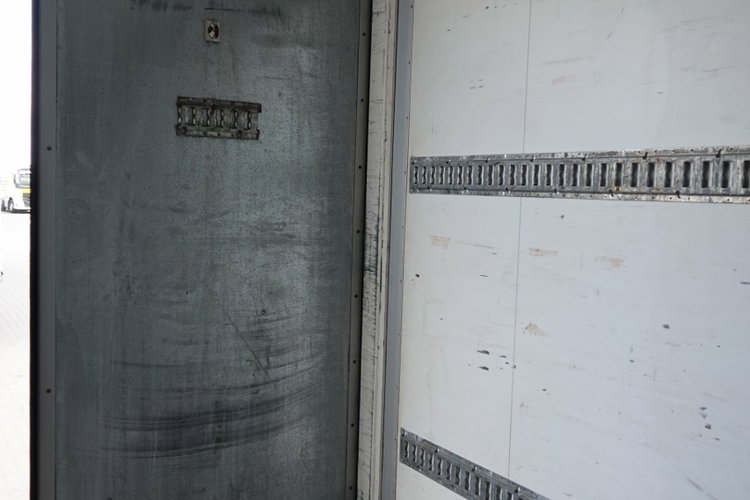 LECITRAILER / KONTENER / KOFFER / OTWIERANE BOKI / MOCNA PODŁOGA SZYNA DESKA zdjęcie 22