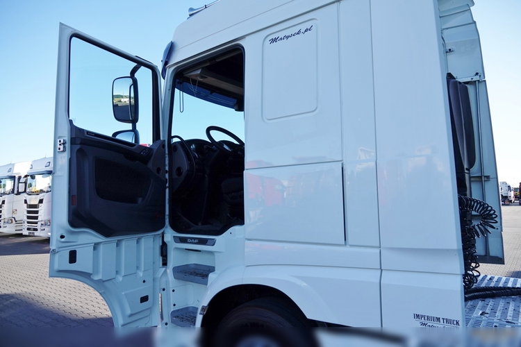 DAF XF 530 / HYDRAULIKA / RETARDER / KLIMA POSTOJOWA / SPACE CAB / SPROWADZONY / PO KONTRAKCIE SERWISOWYM zdjęcie 23