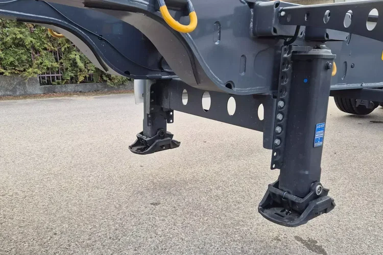 Wielton Podkontenerowa zdjęcie 10