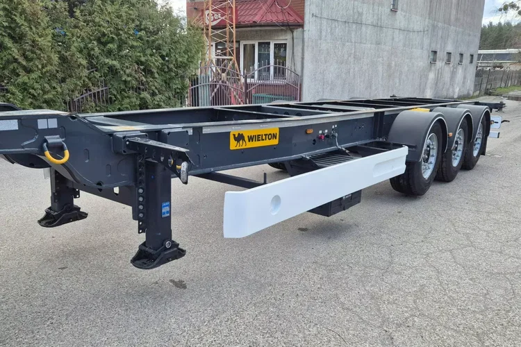 Wielton Podkontenerowa zdjęcie 11