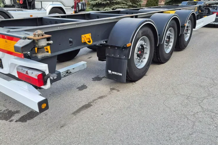 Wielton Podkontenerowa zdjęcie 20