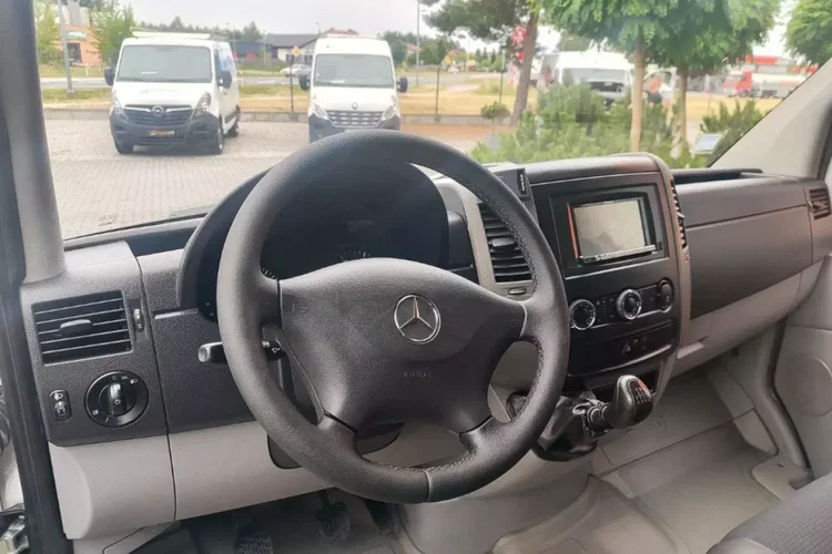 Mercedes SPRINTER zdjęcie 14