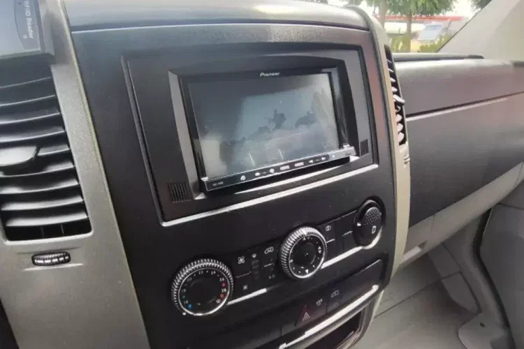 Mercedes SPRINTER zdjęcie 15