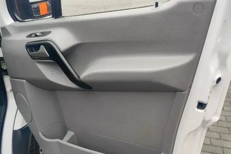 Mercedes SPRINTER zdjęcie 21