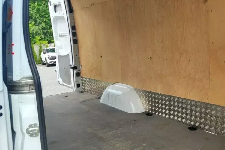 Mercedes SPRINTER zdjęcie 27