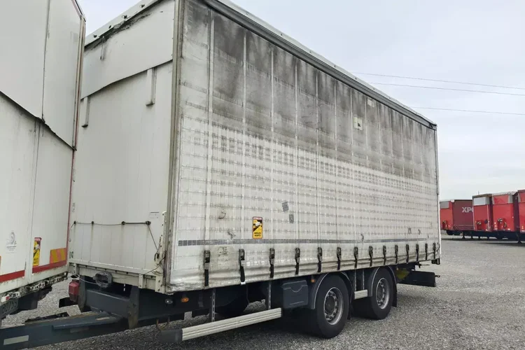 Fruehauf TANDEM / FIRANKA / OSIE SAF / DACH ZSUWANY PODNOSZONY / zdjęcie 4