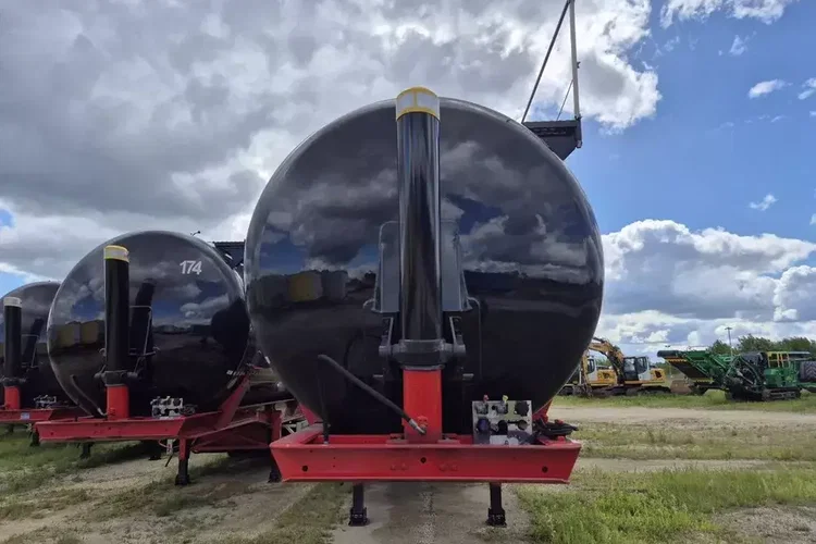 Feldbinder KIP 66.3 / 2022 / 66 m3 / Cysterna silos / 10 sztuk zdjęcie 2