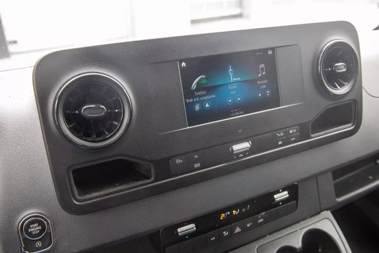 Mercedes Sprinter 316 2.2 CDI KONTENER + WINDA 750kg zdjęcie 5