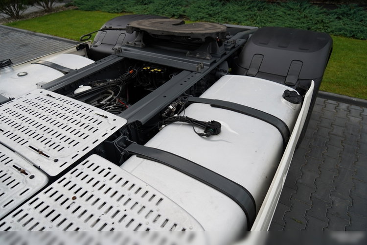 DAF XF 480 / KLIMA POSTOJOWA / ALUFELGI / SSC / SPROWADZONY / PO KONTRAKCIE SERWISOWYM zdjęcie 13