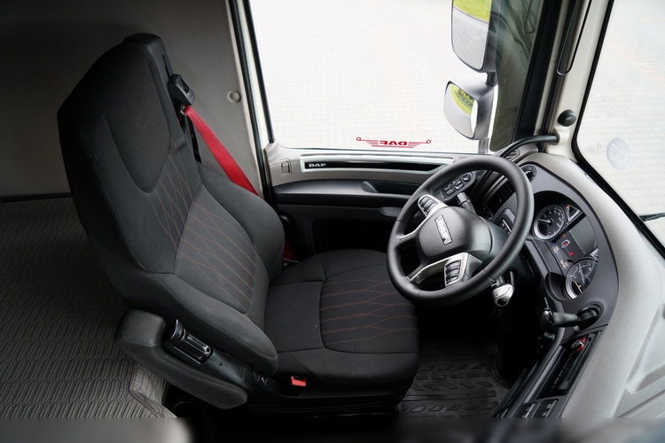DAF XF 480 / KLIMA POSTOJOWA / ALUFELGI / SSC / SPROWADZONY / PO KONTRAKCIE SERWISOWYM zdjęcie 28