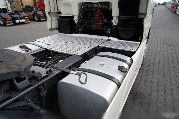 DAF XF 480 / KLIMA POSTOJOWA / ALUFELGI / SSC / SPROWADZONY / PO KONTRAKCIE SERWISOWYM zdjęcie 17