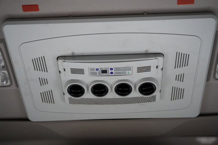 DAF XF 480 / KLIMA POSTOJOWA / ALUFELGI / SSC / SPROWADZONY / PO KONTRAKCIE SERWISOWYM zdjęcie 36