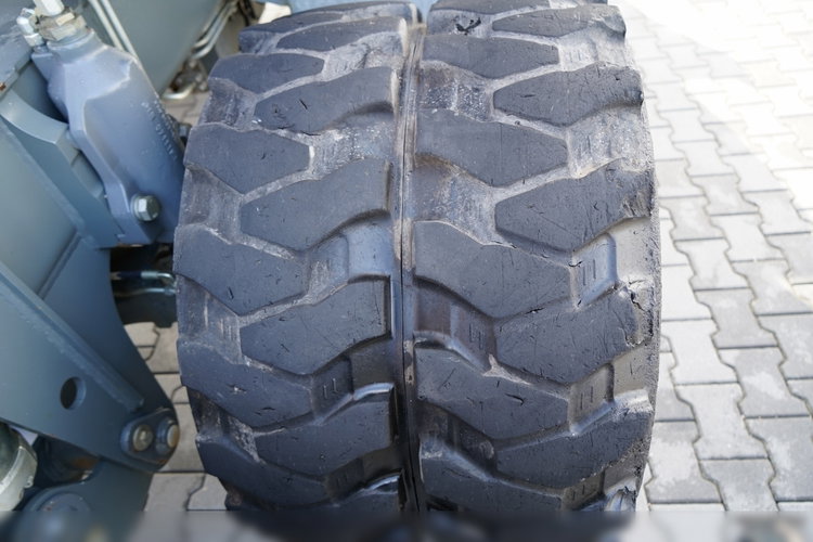 Liebherr 910 COMPACT LITRONIC  / KOPARKA KOŁOWA / KLIMATYZACJA / KAMERA  / 2020 ROK / PO KONTRAKCIE SERWISOWYM  zdjęcie 44