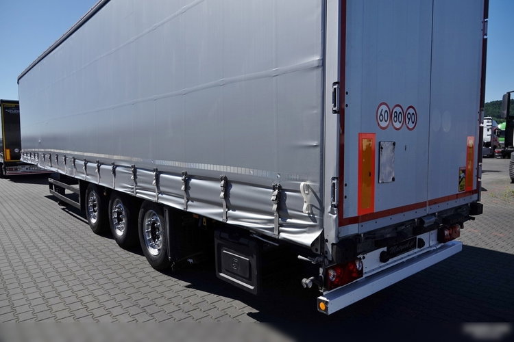 Schmitz -CARGOBULL / FIRANKA / VARIOS / 385/55 R22, 5 / DACH PODNOSZONY zdjęcie 11