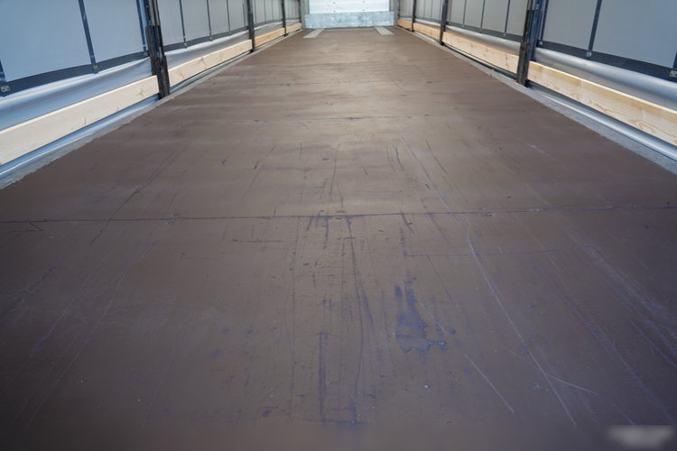 Schmitz -CARGOBULL / FIRANKA / VARIOS / 385/55 R22, 5 / DACH PODNOSZONY zdjęcie 19