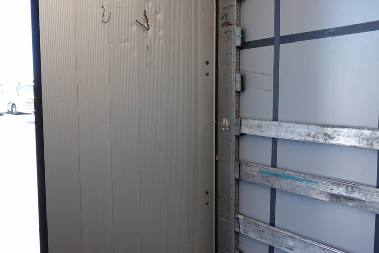 Schmitz -CARGOBULL / FIRANKA / VARIOS / 385/55 R22, 5 / DACH PODNOSZONY zdjęcie 20