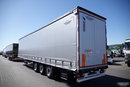 Schmitz -CARGOBULL / FIRANKA / VARIOS / 385/55 R22, 5 / DACH PODNOSZONY zdjęcie 3