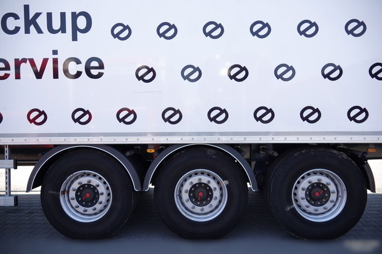 Fruehauf / KONTENER / KOFFER / ROLETA / PODŁOGA BARDZO MOCNA : SZYNA-DESKA / 2022 zdjęcie 18