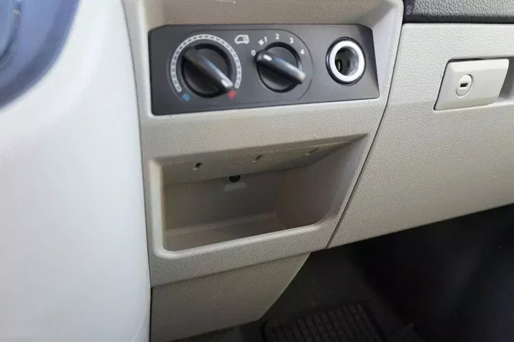 Volkswagen transporter zdjęcie 17