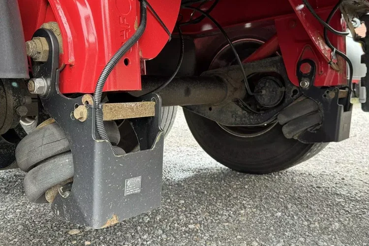 Wielton HARDOX STALOWA DO ZŁOMU 50m Oś Podnoszona Złomówka Stan Bdb zdjęcie 13