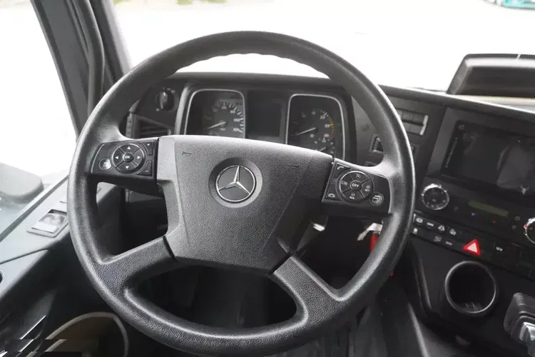 Mercedes Actros 1824 / Chłodnia 22 EPAL / Carrier Supra 950 / kab. sypialna zdjęcie 17