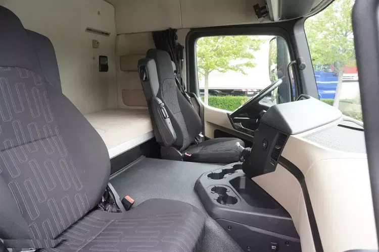 Mercedes Actros 1824 / Chłodnia 22 EPAL / Carrier Supra 950 / kab. sypialna zdjęcie 29