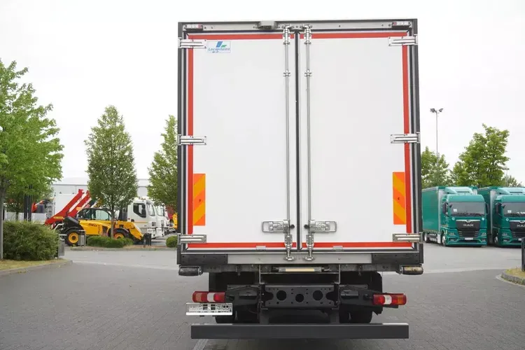 Mercedes Actros 1824 / Chłodnia 22 EPAL / Carrier Supra 950 / kab. sypialna zdjęcie 4