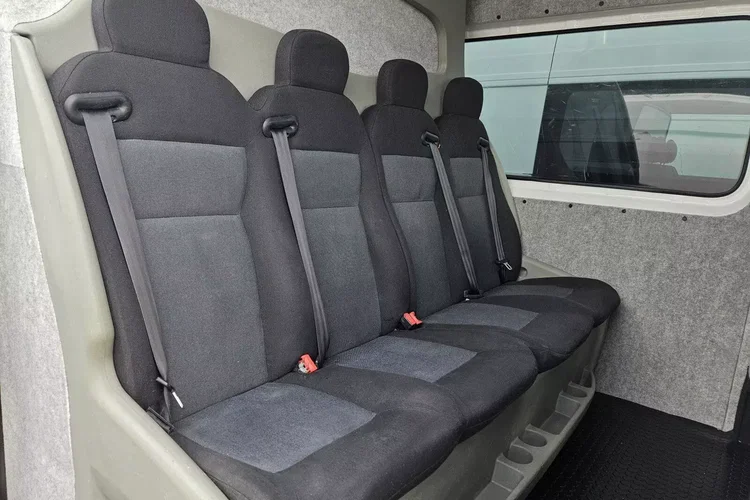 Volkswagen Crafter L3H2 85900zł NETTO Brygadówka 7 osób 2.0TDi/140KM zdjęcie 26
