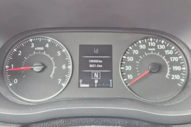 Renault Master L2H2 89999zł Netto Brygadówka 7 osób 2.3 dCi/150KM zdjęcie 23