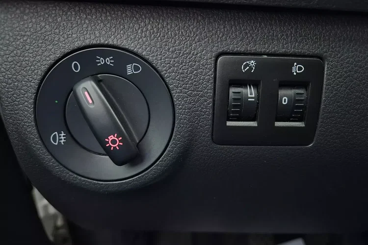 Volkswagen Caddy Maxi zdjęcie 15