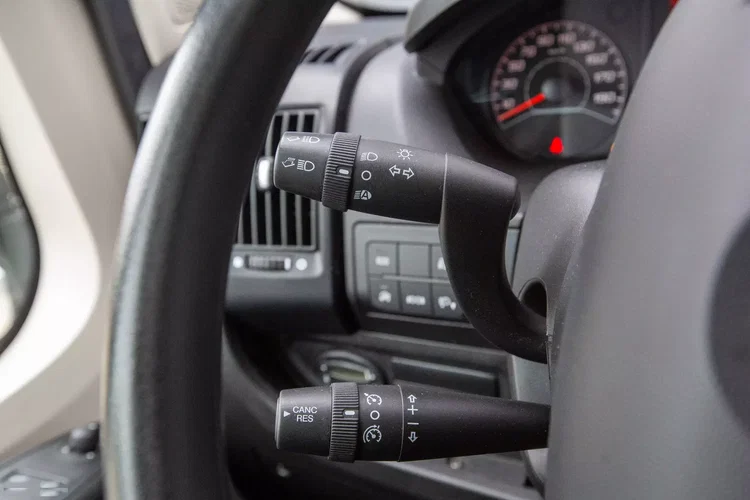 Fiat Ducato 2.3 L2H2 ŚREDNI Professional zdjęcie 18