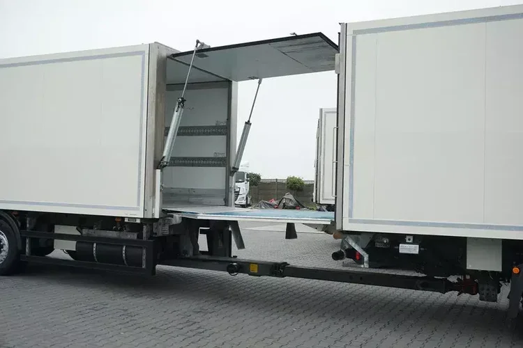 Mercedes ACTROS / 2540 / ACC / E 6 / ZESTAW PRZEJAZDOWY / CHŁODNIA + WINDA / 38 PALET zdjęcie 22